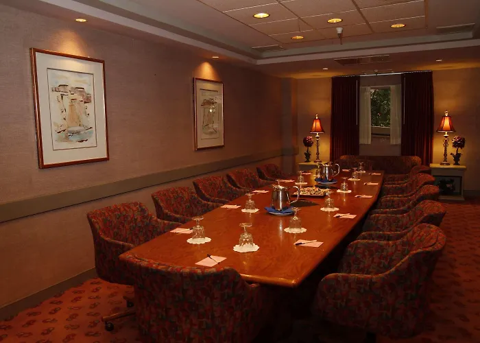 Ramada By Wyndham Viscount East Tucson